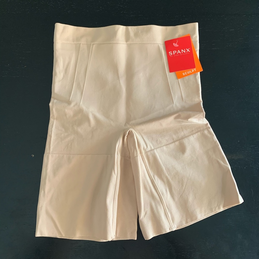 Spanx mid thigh short